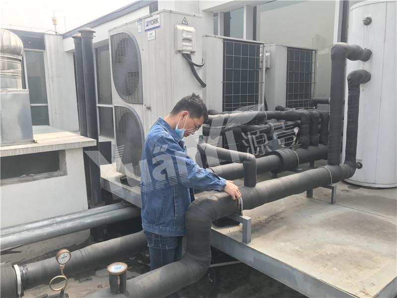 空調系統設備回訪——成都市望江名門頂樓豪宅